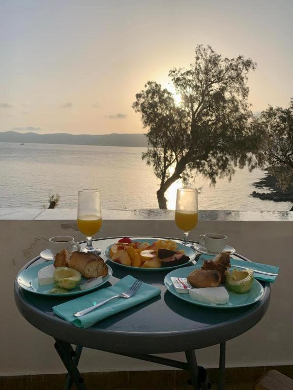 Sea Satin Sounio Apartman Szúnio Kültér fotó
