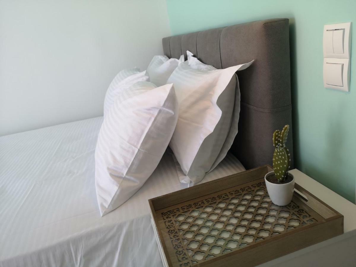 Sea Satin Sounio Apartman Szúnio Kültér fotó