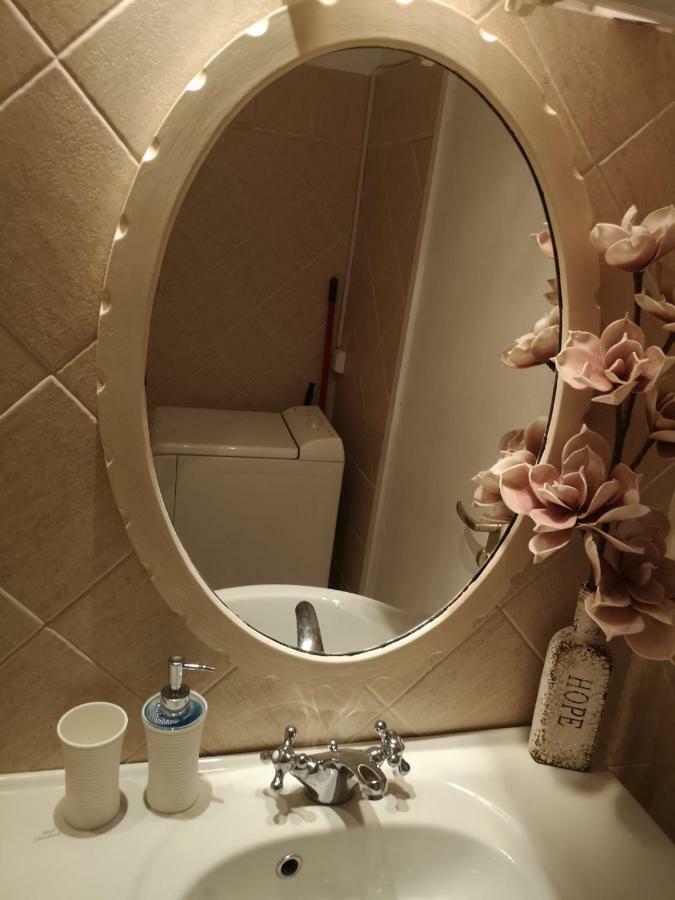 Sea Satin Sounio Apartman Szúnio Kültér fotó